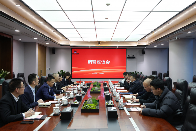 1735538578361025ZM6o.jpg 701A5852.JPG