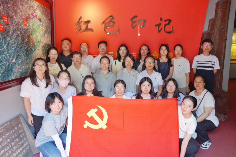 1753412083889002Y40O.jpg 中非經(jīng)貿(mào)港.jpg